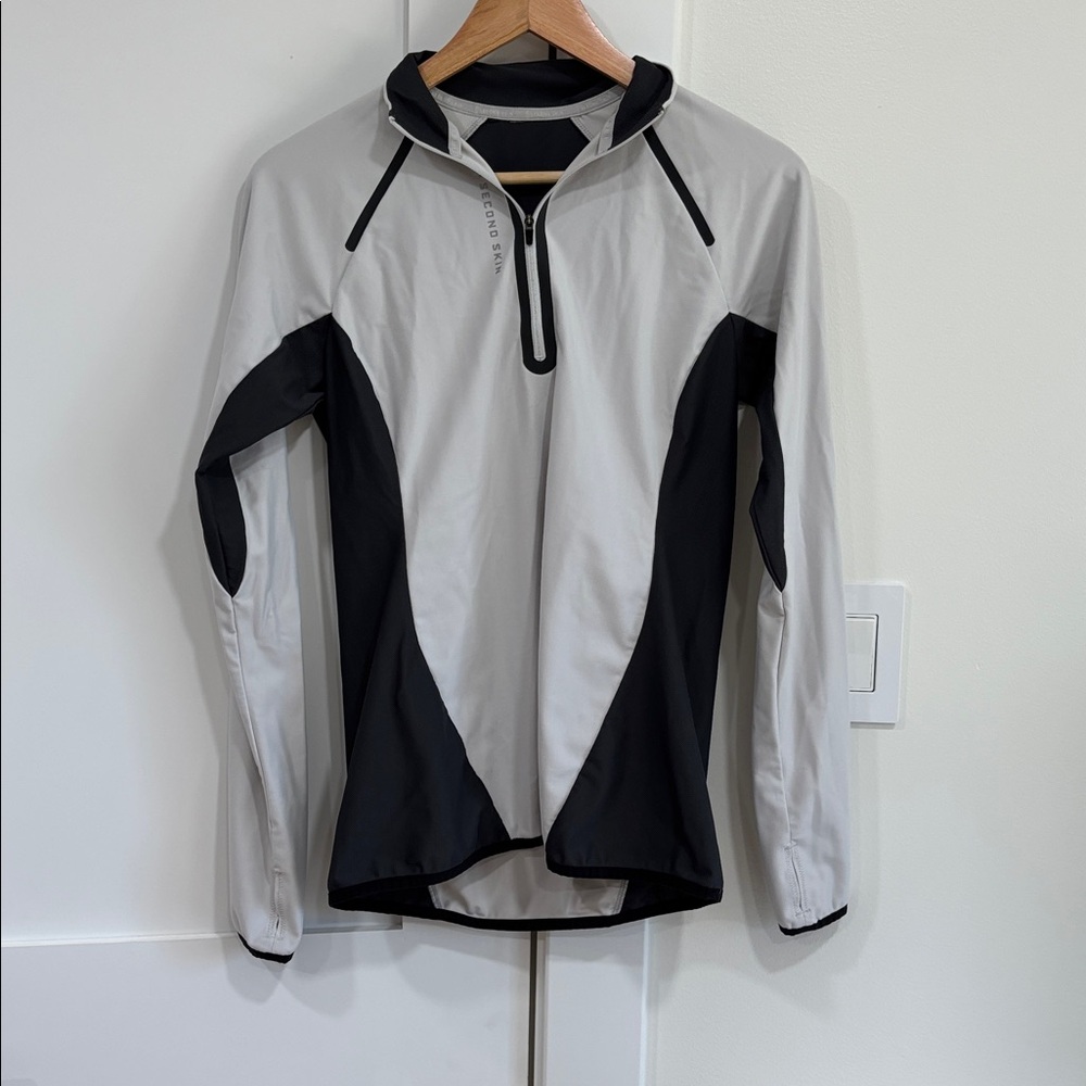 Second Skin Pullover S Women Gray 1/4 Zip Nylon Spandex Thumb Holes Performance